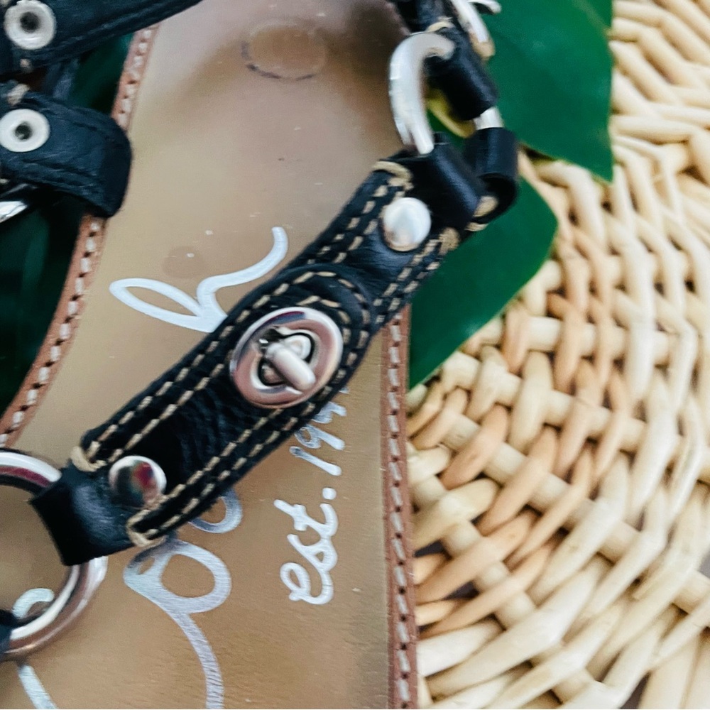Coach Raiven Hardware Turnlock Flat Sandals Black Leather adjustable strap SZ 8 - Picture 7 of 12